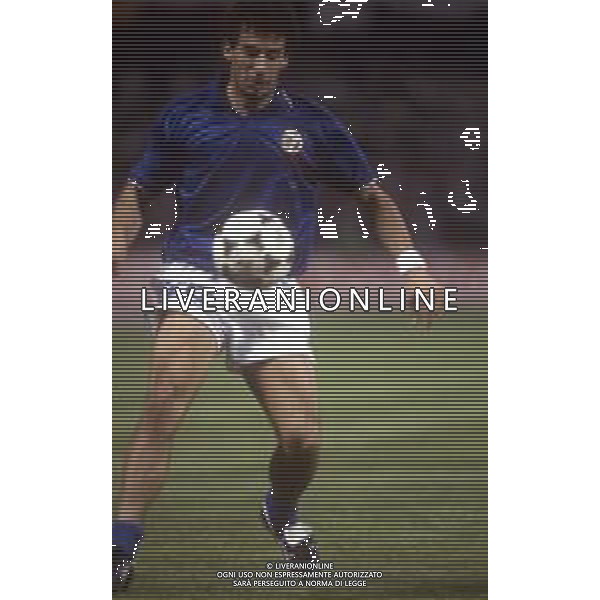 GIANLUCA VIALLI , calciatore italiano - RETROSPETTIVA nella foto con la maglia della nazionale italiana agli europei 1988 - ITALIA - DANIMARCA ©ARCHIVIO / AGENZIA ALDO LIVERANI SAS