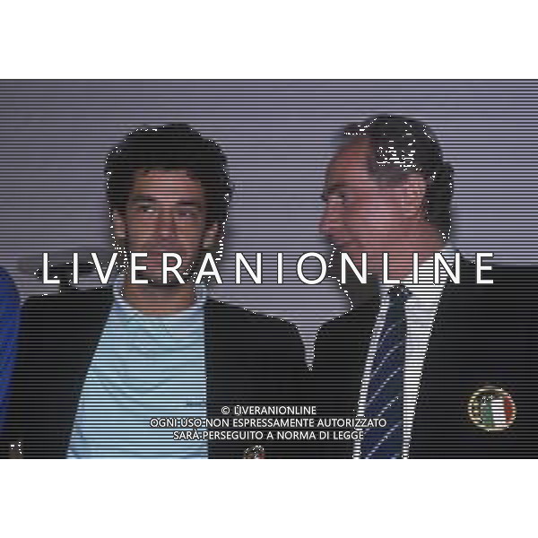 GIANLUCA VIALLI , calciatore italiano - RETROSPETTIVA nella foto con l\'allenatore della Nazionale Italiana Azeglio Vicini nel 1987/1988 ©ARCHIVIO / AGENZIA ALDO LIVERANI SAS