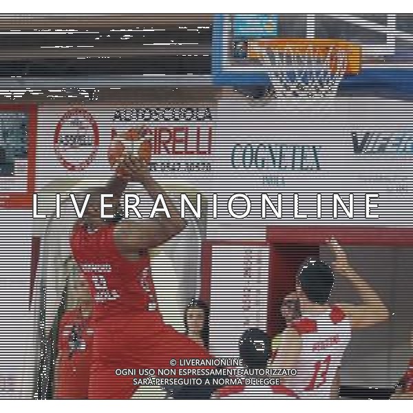IMOLA 8 DICEMBRE 2018 PALARUGGI BASKET LE NATURELLE IMOLA BAKERY PIACENZA 79-70 NELLA FOTO BJ RAYMOND ©SANNA / AGENZIA ALDO LIVERANI SAS