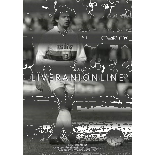 RETROSPETTIVA BRANCO CALCIATORE NELLA FOTO BRANCO CON LA MAGLIA DEL GENOA AG ALDO LIVERANI SAS