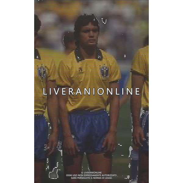 RETROSPETTIVA BRANCO CALCIATORE NELLA FOTO BRANCO CON LA MAGLIA DELLA NAZIONALE DEL BRASILE AG ALDO LIVERANI SAS