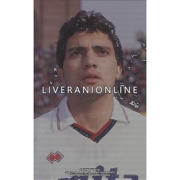 RETROSPETTIVA BRANCO CALCIATORE NELLA FOTO BRANCO CON LA MAGLIA DEL GENOA AG ALDO LIVERANI SAS