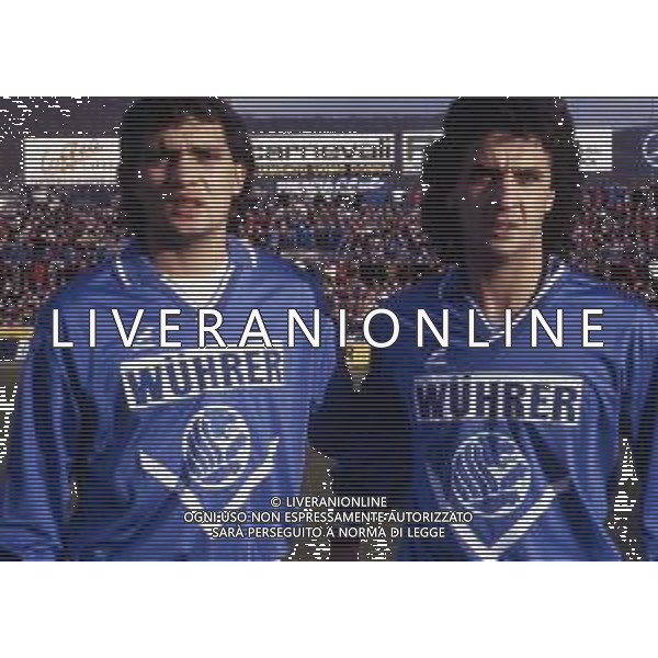 RETROSPETTIVA BRANCO CALCIATORE NELLA FOTO BRANCO CON LA MAGLIA DEL BRESCIA CON EVARISTO BECCALOSSI AG ALDO LIVERANI SAS