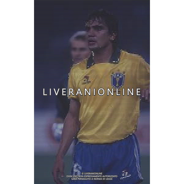 RETROSPETTIVA BRANCO CALCIATORE NELLA FOTO BRANCO CON LA MAGLIA DELLA NAZIONALE DEL BRASILE AG ALDO LIVERANI SAS