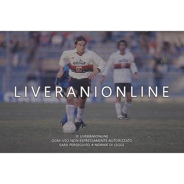 RETROSPETTIVA BRANCO CALCIATORE NELLA FOTO BRANCO CON LA MAGLIA DEL GENOA AG ALDO LIVERANI SAS
