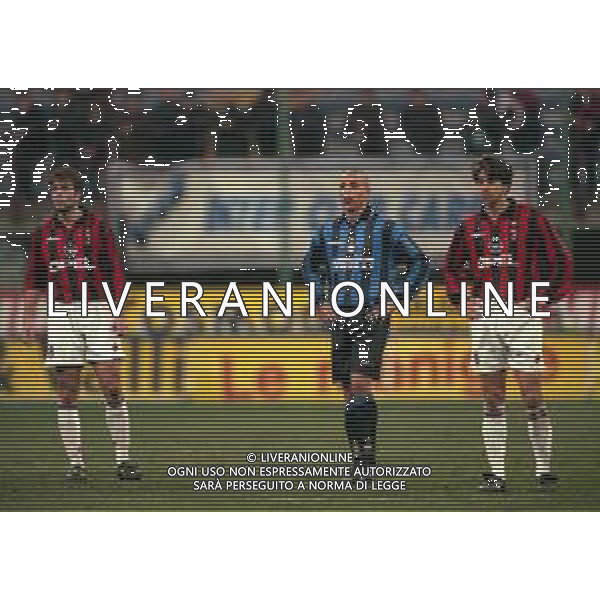 21-01-1998 MILANO-COPPA ITALIA INTER MILAN 1-0 NELLA FOTO GIUSEPPE CARDONE-RONALDO E ALESSANDRO COSTACURTA AG ALDO LIVERANI SAS