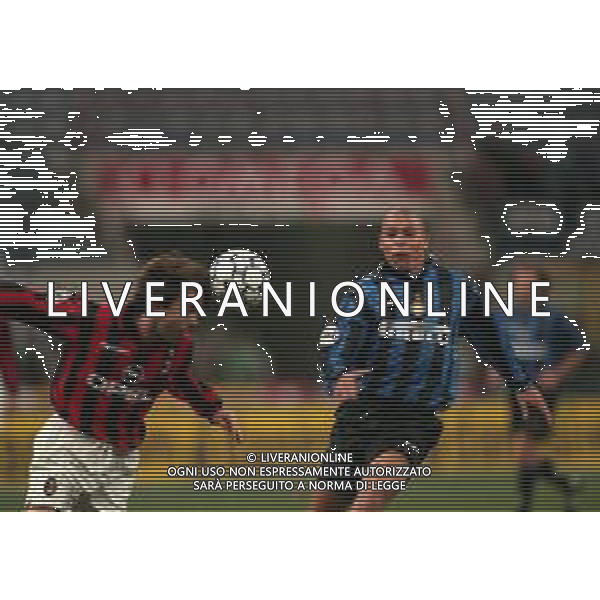 21-01-1998 MILANO-COPPA ITALIA INTER MILAN 1-0 NELLA FOTO ALESSANDRO COSTACURTA E RONALDO AG ALDO LIVERANI SAS