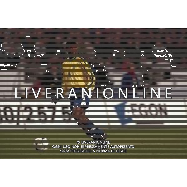 1998-1999 amichevole germania brasile 1-2 nella foto aldair ag aldo liverani sas