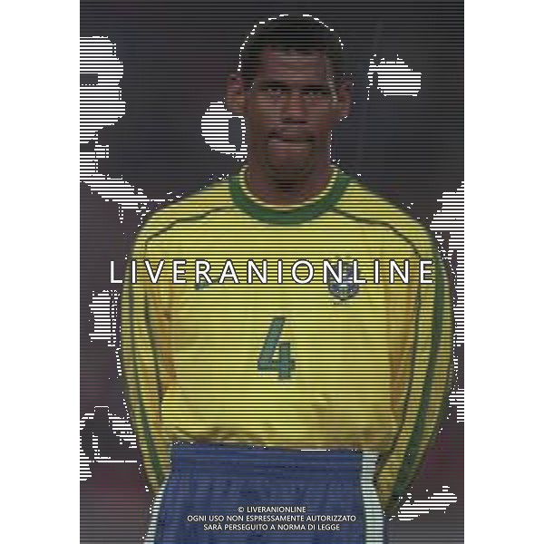 1998-1999 amichevole germania brasile 1-2 nella foto aldair ag aldo liverani sas