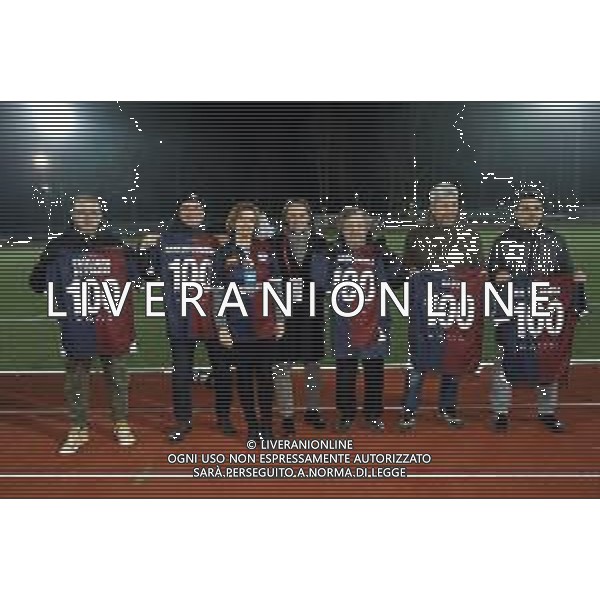 IMOLA 15 12 2018 IMOLESE CALCIO-FERMANA SERIE C NELLA FOTO PRESIDENTE LORENZO SPAGNOLI E SINDACA MANUELA SANGIORGI IN CENTRO CON GLI SPONSOR MAGLIA CENTENARIA FOTO GIANNI SANNA-AG ALDO LIVERANI SAS