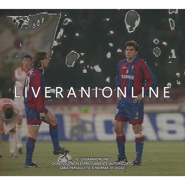 23-11-1999 BOLOGNA- COPPA UEFA BOLOGNA GALATASARAY 1-1 NELLA FOTO GIUSEPPE SIGNORI E NICOLA VENTOLA AG ALDO LIVERANI SAS
