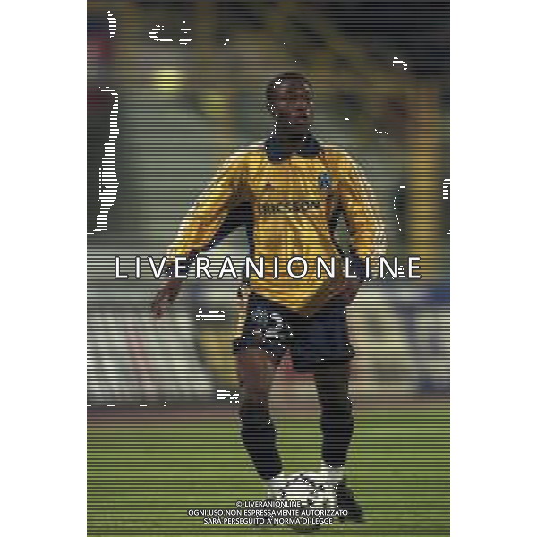 20-04-1999 BOLOGNA COPPA UEFA SEMIFINALE DI RITORNO BOLOGNA -MARSIGLIA 1-1 NELLA FOTO WILLIAM GALLAS AG ALDO LIVERANI SAS