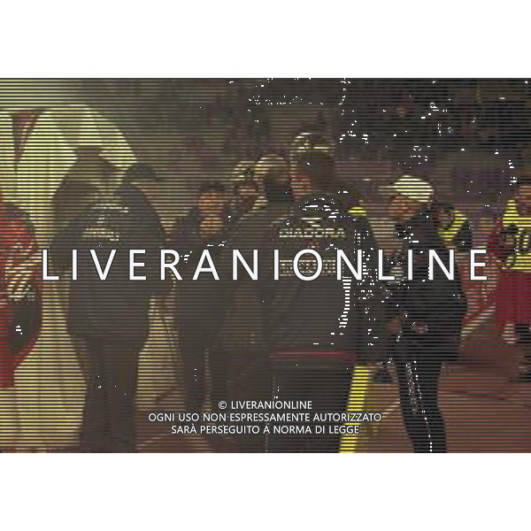 20-04-1999 BOLOGNA COPPA UEFA SEMIFINALE DI RITORNO BOLOGNA -MARSIGLIA 1-1 NELLA FOTO INCIDENTI FRA GIOCATORI A FINE GARA AG ALDO LIVERANI SAS