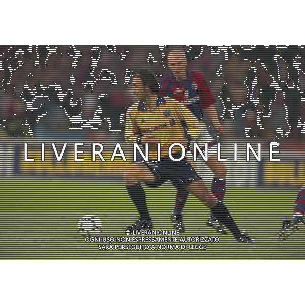 20-04-1999 BOLOGNA COPPA UEFA SEMIFINALE DI RITORNO BOLOGNA -MARSIGLIA 1-1 NELLA FOTO CRISTOPHE DUGARRY AG ALDO LIVERANI SAS