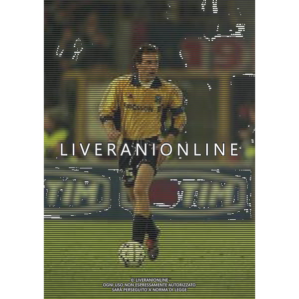20-04-1999 BOLOGNA COPPA UEFA SEMIFINALE DI RITORNO BOLOGNA -MARSIGLIA 1-1 NELLA FOTO LAURENT BLANC AG ALDO LIVERANI SAS
