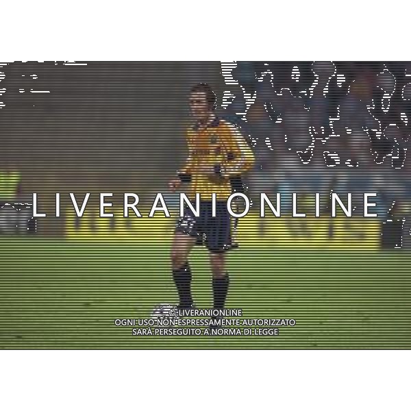 20-04-1999 BOLOGNA COPPA UEFA SEMIFINALE DI RITORNO BOLOGNA -MARSIGLIA 1-1 NELLA FOTO CRISTOPHE DUGARRY AG ALDO LIVERANI SAS