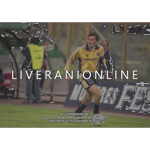 20-04-1999 BOLOGNA COPPA UEFA SEMIFINALE DI RITORNO BOLOGNA -MARSIGLIA 1-1 NELLA FOTO LAURENT BLANC AG ALDO LIVERANI SAS