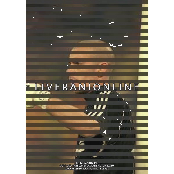 20-04-1999 BOLOGNA COPPA UEFA SEMIFINALE DI RITORNO BOLOGNA -MARSIGLIA 1-1 NELLA FOTO STEPHANE PORATO AG ALDO LIVERANI SAS