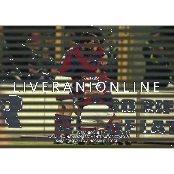 20-04-1999 BOLOGNA COPPA UEFA SEMIFINALE DI RITORNO BOLOGNA -MARSIGLIA 1-1 NELLA FOTO ABBRACCI GIOCATORI BOLOGNA DOPO IL GOAL DI KENNET ANDERSSON AG ALDO LIVERANI SAS