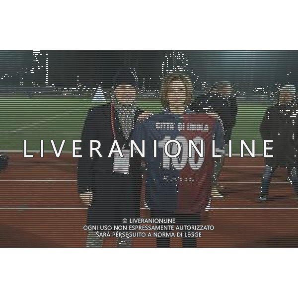 IMOLA 15 DICEMBRE 2018 IMOLESE CALCIO FERMANA NELLA FOTO MANUELA SANGIORGI ASSIEME A LORENZO SPAGNOLI LA MAGLIA DELL\'IMOLESE CALCIO FOTO GIANNI SANNA-AG ALDO LIVERANI SAS