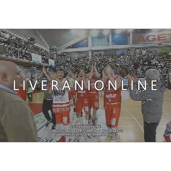 IMOLA 23 12 2018 LE NATURELLE-CENTO NELLA FOTO CENTO BASKET DOPO LA PARTITA FOTO GIANNI SANNA-AG ALDO LIVERANI SAS