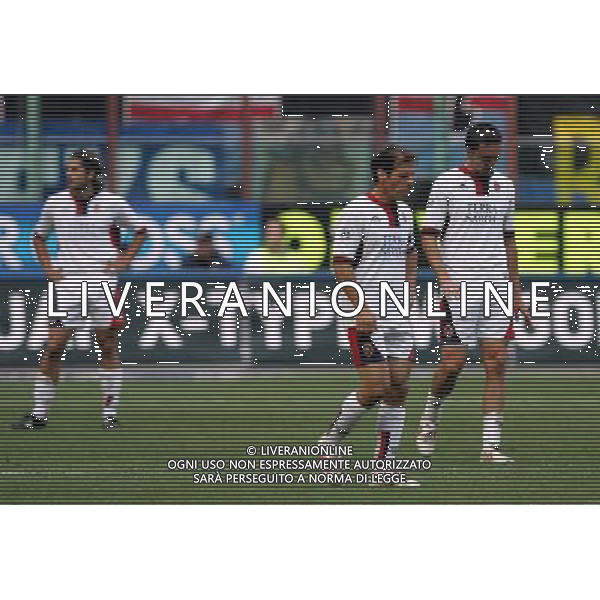 Inter - Cagliari Semifinale di ritorno di Coppa Italia Tim cup 18/05/2005 nella foto nelson abeijon e zola gianfranco ph luzzani/agenzia aldo liverani