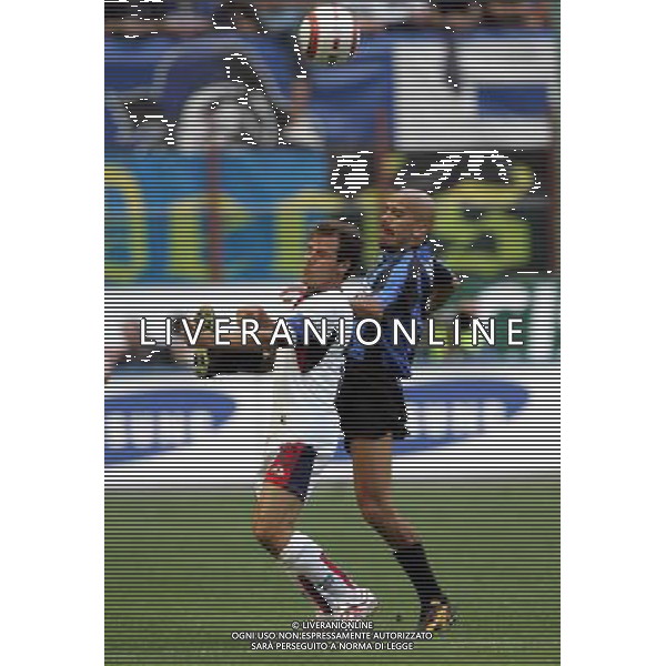 Inter - Cagliari Semifinale di ritorno di Coppa Italia Tim cup 18/05/2005 nella foto gianfranco zola e veron juan sebastian ph luzzani/agenzia aldo liverani