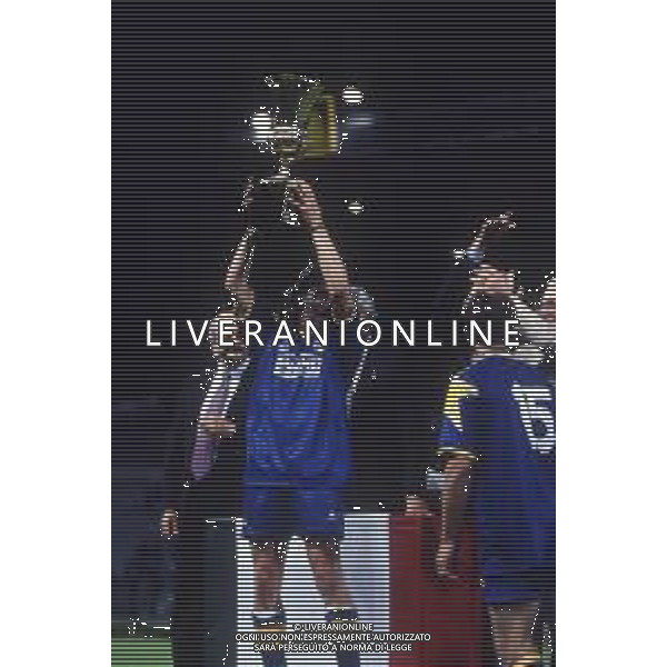 11-06-1995 PARMA- FINALE DI COPPA ITALIA PARMA JUVENTUS 0-2 NELLA FOTO ALESSANDRO DEL PIERO CON LA COPPA ITALIA AG ALDO LIVERANI SAS