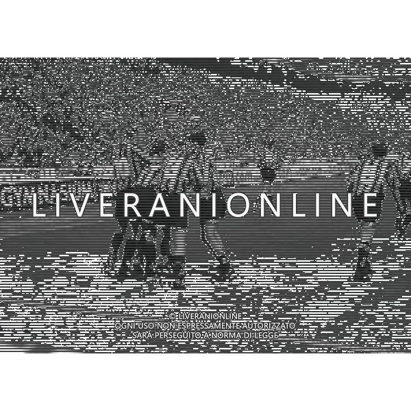11-05-1994 MILANO FINALE DI COPPA UEFA INTER SALISBURGO 1-0 NELLA FOTO ESULTANZA GIOCATORI INTER AG ALDO LIVERANI SAS