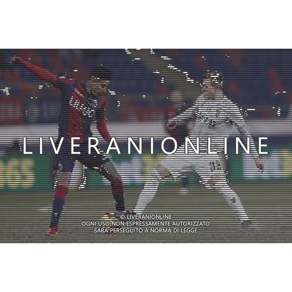 BOLOGNA - JUVENTUS Coppa Italia TIM CUP 12/01/2019 nella foto: Bernardeschi Federico (Juventus f.c.) e Erick Pulgar ©Claudio Zamagni/Agenzia Aldo Liverani Bernardeschi Federico (Juventus f.c.) during Italian TIM Cup soccer match between Bologna F.C. and Juventus F.C. at Renato Dall\'Ara Stadium in Bologna on January 12 2019 photo credit by Claudio Zamagni/Aldo Liverani Photo Agency / AGENZIA ALDO LIVERANI SAS - BOLOGNA - JUVENTUS Coppa Italia Tim Cup 2018-2019 ottavi di finale Bologna 12.01.2019