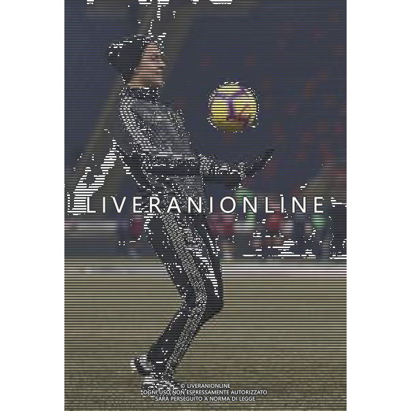 BOLOGNA - JUVENTUS Coppa Italia TIM CUP 12/01/2019 nella foto: Dybala Paulo (Juventus f.c.) durante il riscaldamento ©Claudio Zamagni/Agenzia Aldo Liverani Dybala Paulo (Juventus f.c.) during the training before Italian TIM Cup soccer match between Bologna F.C. and Juventus F.C. at Renato Dall\'Ara Stadium in Bologna on January 12 2019 photo credit by Claudio Zamagni/Aldo Liverani Photo Agency