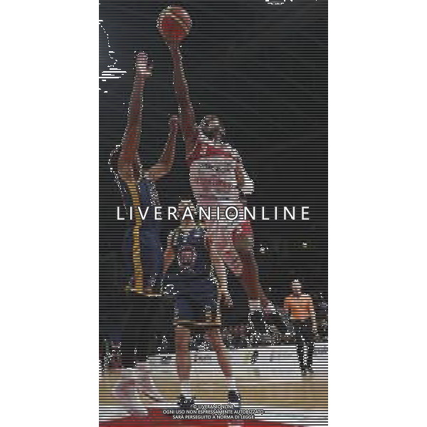 Lega Basket serie A Victoria Libertas Pesaro - Fiat Torino 13/01/2019 nella foto: Artis Dominic (V.L. Pesaro) ©Claudio Zamagni/Agenzia Aldo Liverani Artis Dominic (V.L. Pesaro) during basketball match between Victoria Libertas Pallacanestro Pesaro and Fiat Torino at Adriatic Arena in Pesaro on October 13 2019 photo credit Claudio Zamagni/Aldo Liverani Photo Agency