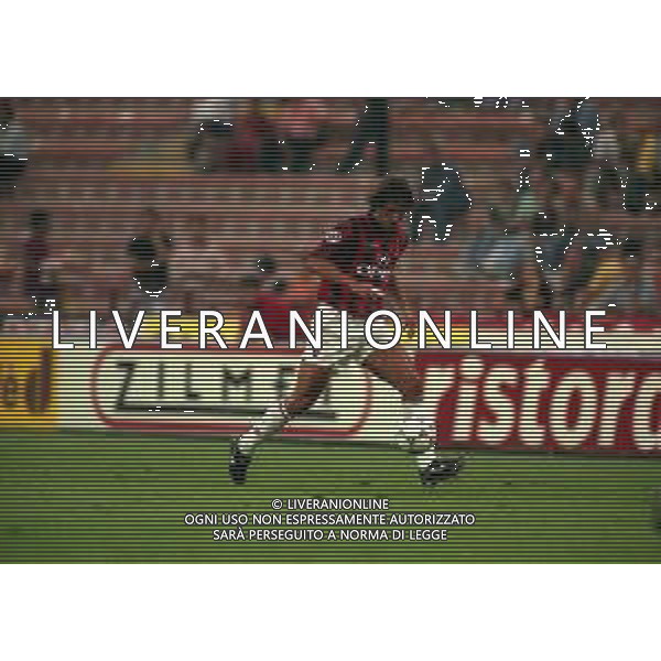 02-09-1997 MILANO-COPPA ITALIA MILAN REGGIANA 0-0 NELLA FOTO PAOLO MALDINI AG ALDO LIVERANI SAS