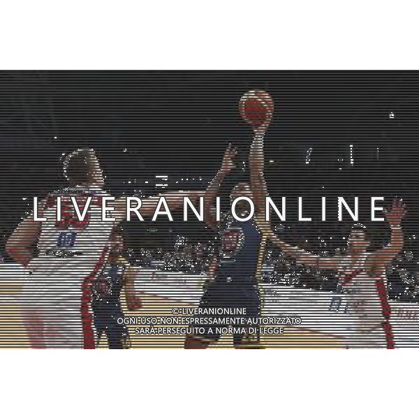 Lega Basket serie A Victoria Libertas Pesaro - Fiat Torino 13/01/2019 nella foto: Moore Dallas (Fiat Torino) ©Claudio Zamagni/Agenzia Aldo Liverani Moore Dallas (Fiat Torino) during basketball match between Victoria Libertas Pallacanestro Pesaro and Fiat Torino at Adriatic Arena in Pesaro on October 13 2019 photo credit Claudio Zamagni/Aldo Liverani Photo Agency