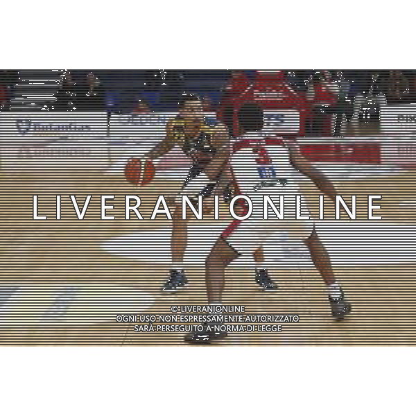Lega Basket serie A Victoria Libertas Pesaro - Fiat Torino 13/01/2019 nella foto: Moore Dallas (Fiat Torino) Artis Dominic (V.L. Pesaro) ©Claudio Zamagni/Agenzia Aldo Liverani Moore Dallas (Fiat Torino) Artis Dominic (V.L. Pesaro) during basketball match between Victoria Libertas Pallacanestro Pesaro and Fiat Torino at Adriatic Arena in Pesaro on October 13 2019 photo credit Claudio Zamagni/Aldo Liverani Photo Agency