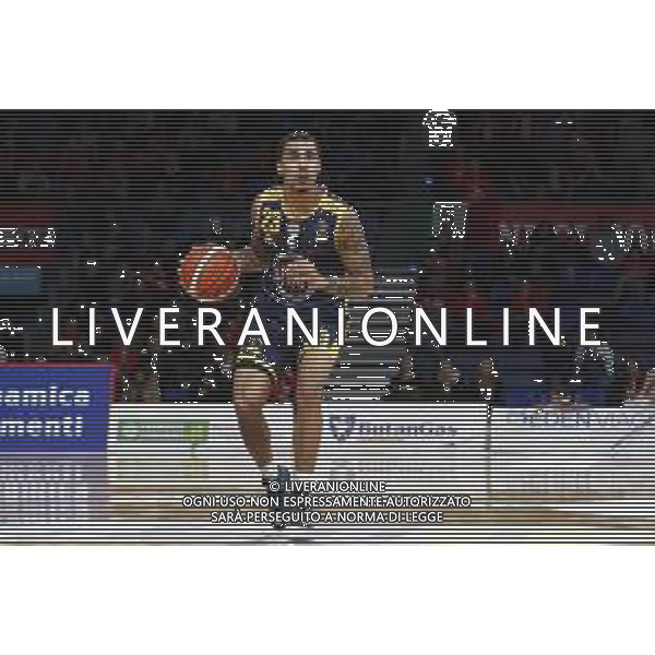 Lega Basket serie A Victoria Libertas Pesaro - Fiat Torino 13/01/2019 nella foto: Moore Dallas (Fiat Torino) ©Claudio Zamagni/Agenzia Aldo Liverani Moore Dallas (Fiat Torino) during basketball match between Victoria Libertas Pallacanestro Pesaro and Fiat Torino at Adriatic Arena in Pesaro on October 13 2019 photo credit Claudio Zamagni/Aldo Liverani Photo Agency