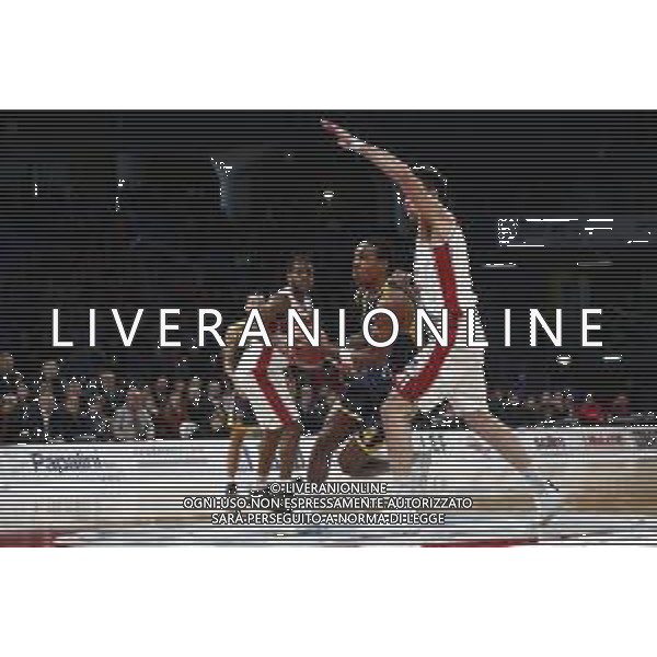Lega Basket serie A Victoria Libertas Pesaro - Fiat Torino 13/01/2019 nella foto: Carr Tony (Fiat Torino) ©Claudio Zamagni/Agenzia Aldo Liverani Carr Tony (Fiat Torino) during basketball match between Victoria Libertas Pallacanestro Pesaro and Fiat Torino at Adriatic Arena in Pesaro on October 13 2019 photo credit Claudio Zamagni/Aldo Liverani Photo Agency
