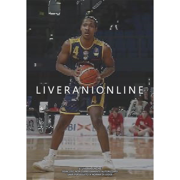 Lega Basket serie A Victoria Libertas Pesaro - Fiat Torino 13/01/2019 nella foto: Carr Tony (Fiat Torino) ©Claudio Zamagni/Agenzia Aldo Liverani Carr Tony (Fiat Torino) during basketball match between Victoria Libertas Pallacanestro Pesaro and Fiat Torino at Adriatic Arena in Pesaro on October 13 2019 photo credit Claudio Zamagni/Aldo Liverani Photo Agency
