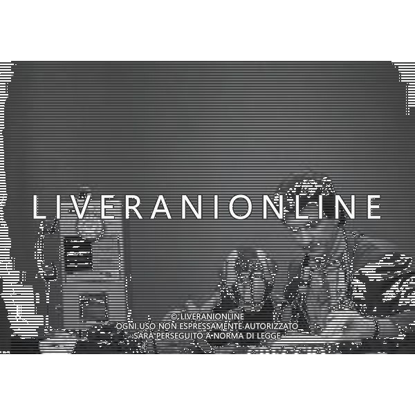 1991 COLOGNO MONZESE-TRASMISSIONE TELEVISIVA STRISCIA LA NOTIZIA NELLA FOTO EZIO GREGGIO AG ALDO LIVERANI SAS
