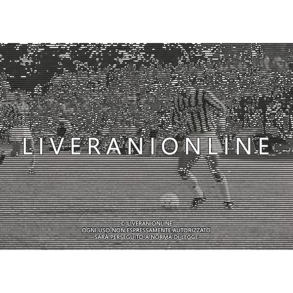 1992-1993 RETROSPETTIVA GIANLUCA VIALLI CALCIATORE NELLA FOTO GIANLUCA VIALLI CON LA MAGLIA DELLA JUVENTUS AG ALDO LIVERANI SAS