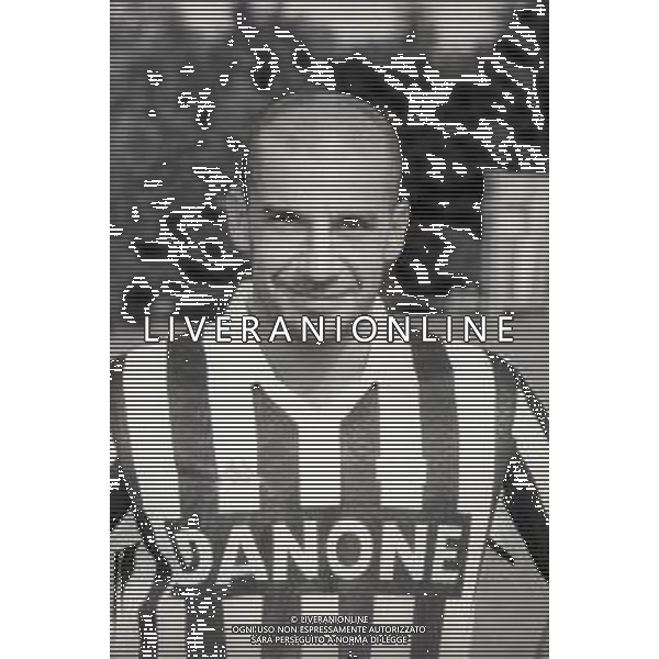 RETROSPETTIVA GIANLUCA VIALLI CALCIATORE NELLA FOTO GIANLUCA VIALLI CON LA MAGLIA DELLA JUVENTUS AG ALDO LIVERANI SAS