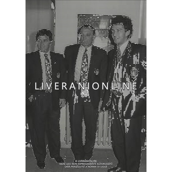 RETROSPETTIVA GIANLUCA VIALLI CALCIATORE NELLA FOTO GIANLUCA VIALLI CON GIGI RIVA E GIANCARLO DE SISTI RADUNO NAZIONALE ITALIANA AG ALDO LIVERANI SAS