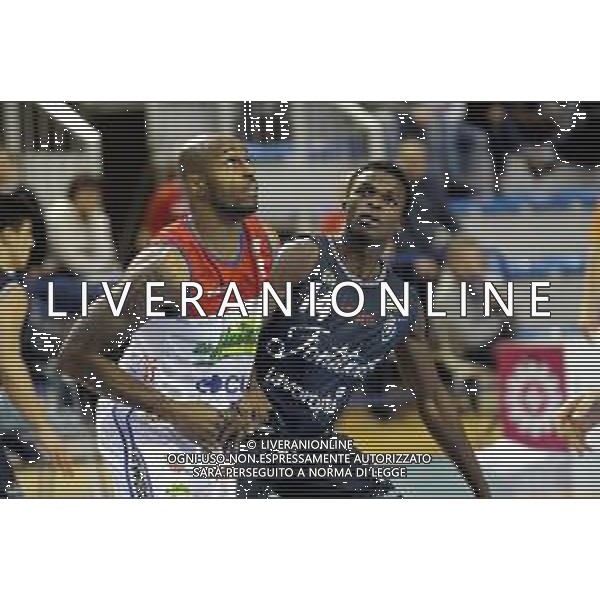19 01 2019 FAENZA LE NATURELLE-FORTITUDO BOLOGNA BASKET SERIE A2 NELLA FOTO TIMOTHY BOWERS LE NATURELLE E SIMON UGOCHUKWU FORTIUDO BOLOGNA FOTO GIANNI SANNA-AG ALDO LIVERANI SAS