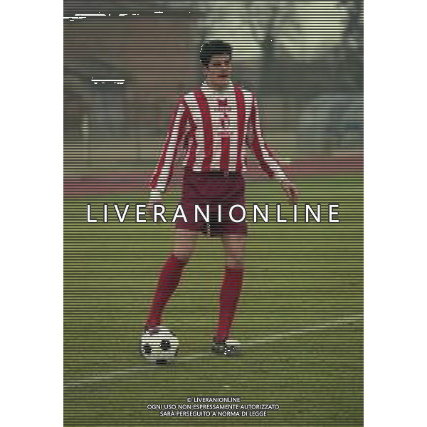 RETROSPETTIVA VINCENZO IAQUINTA CALCIATORE NELLA FOTO VINCENZO IAQUINTA CON LA MAGLIA DEL REGGIOLO AG ALDO LIVERANI SAS