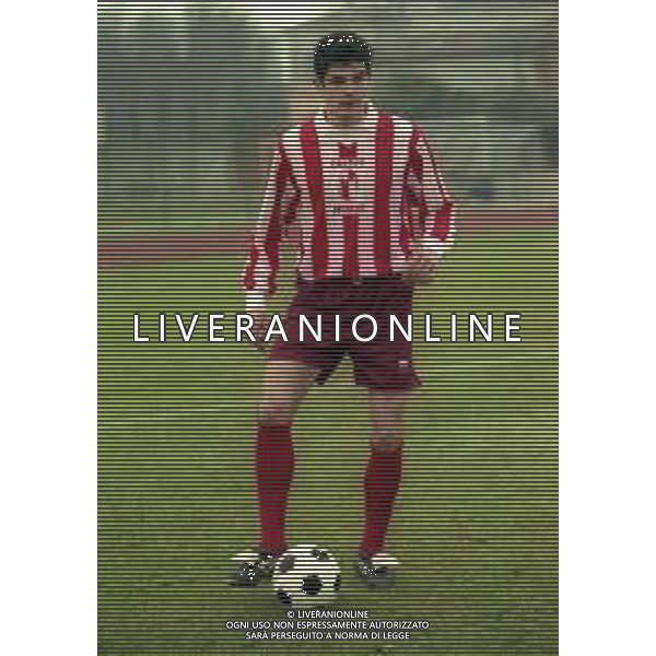 RETROSPETTIVA VINCENZO IAQUINTA CALCIATORE NELLA FOTO VINCENZO IAQUINTA CON LA MAGLIA DEL REGGIOLO AG ALDO LIVERANI SAS
