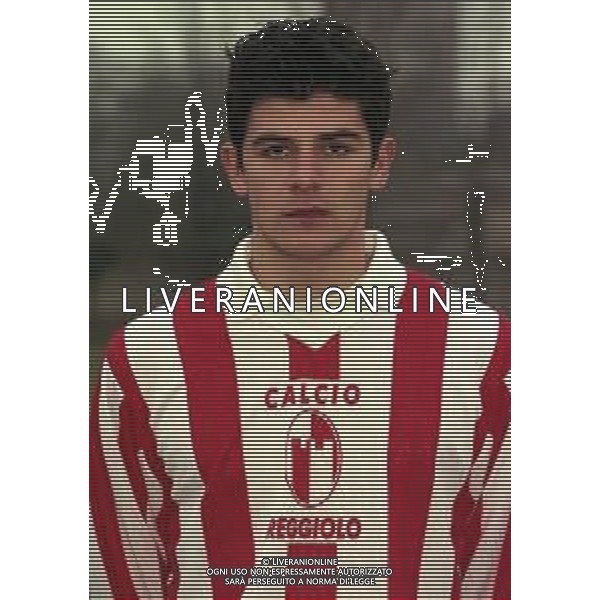 RETROSPETTIVA VINCENZO IAQUINTA CALCIATORE NELLA FOTO VINCENZO IAQUINTA CON LA MAGLIA DEL REGGIOLO AG ALDO LIVERANI SAS