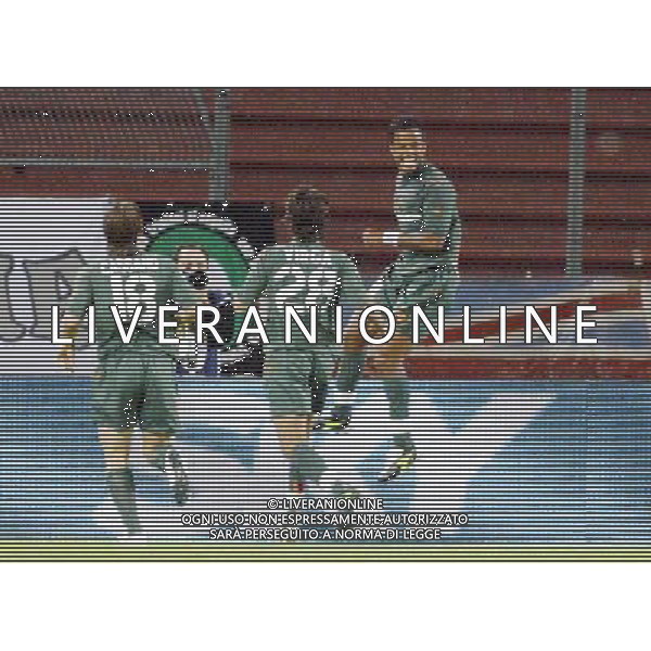 UDINE 19-5-05 COPPA ITALIA TIM 2004/2005 SEMIFINALE UDINESE-ROMA NELLA FOTO: L\'ESULTANZA DI MANCINI PH: GARBUIO/AG. ALDO LIVERANI