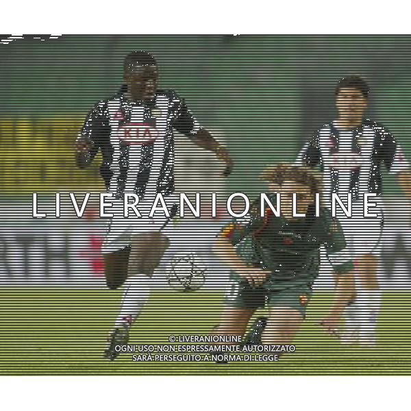 UDINE 19/05/2005 UDINESE-ROMA NELLA FOTO:TOTTI FRANCESCO E MUNTARI SULLEY FOTO PAOLA GARBUIO/ALDO LIVERANI s.a.s