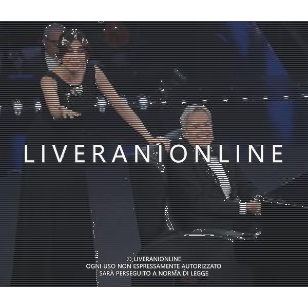 69mo Festival della Canzone Italiana Sanremo 2019 - Seconda Serata Sanremo (Imperia) - 06.02.2019 Nella Foto: Claudio Baglioni Virginia Raffaele /Ph.Vitez-Ag. Aldo Liverani