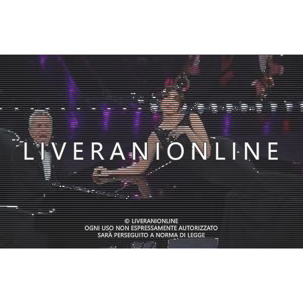 69mo Festival della Canzone Italiana Sanremo 2019 - Seconda Serata Sanremo (Imperia) - 06.02.2019 Nella Foto: Claudio Baglioni Virginia Raffaele /Ph.Vitez-Ag. Aldo Liverani